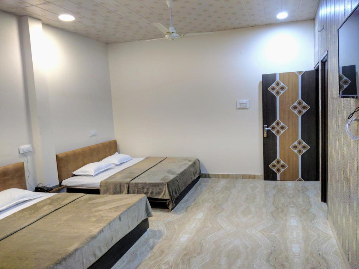 Mye Homestay 1 Near Golden Temple 阿姆利则 外观 照片
