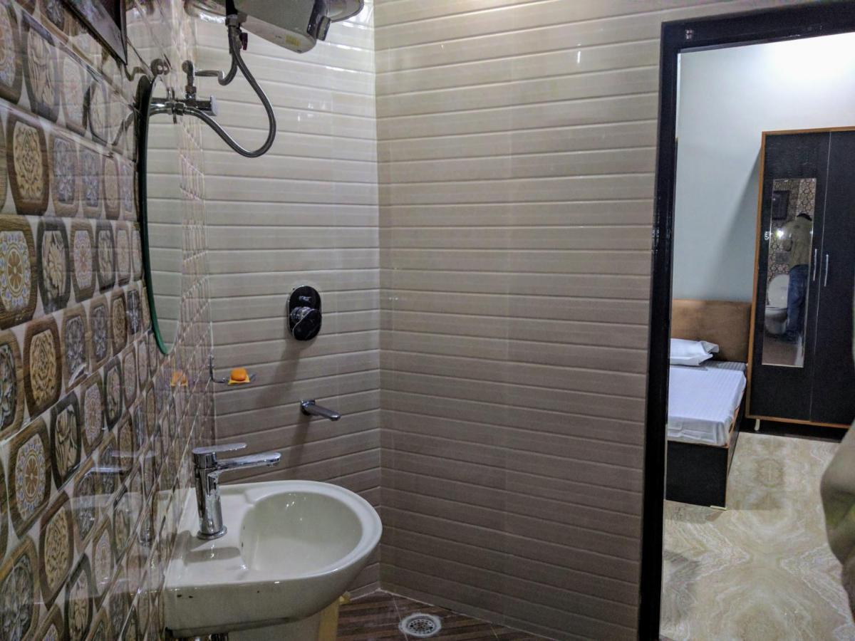Mye Homestay 1 Near Golden Temple 阿姆利则 外观 照片